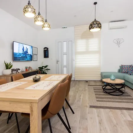 Utopia Apartman