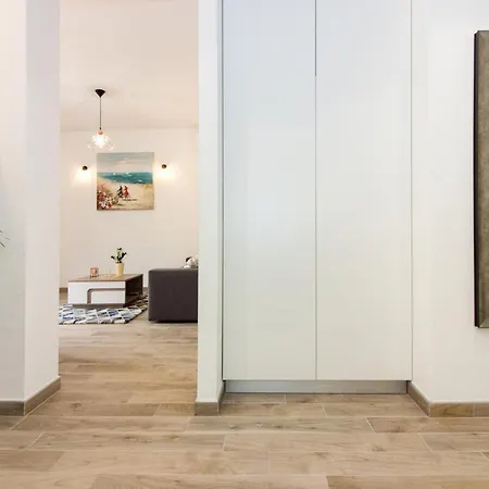 Апартаменти Utopia