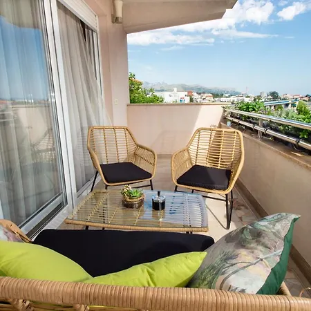 Utopia Апартаменти